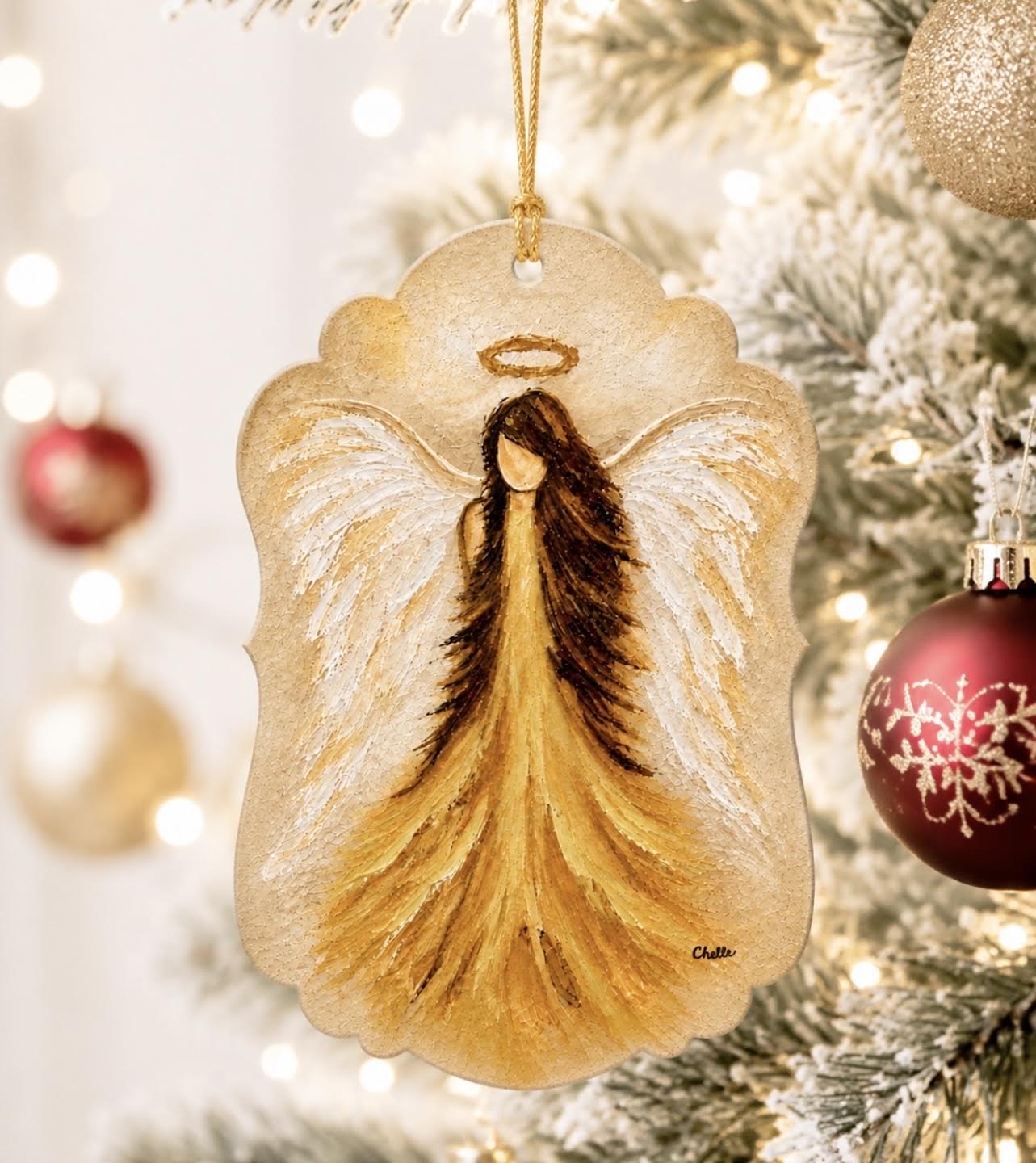 Christmas Ornament: Angel in Gold
