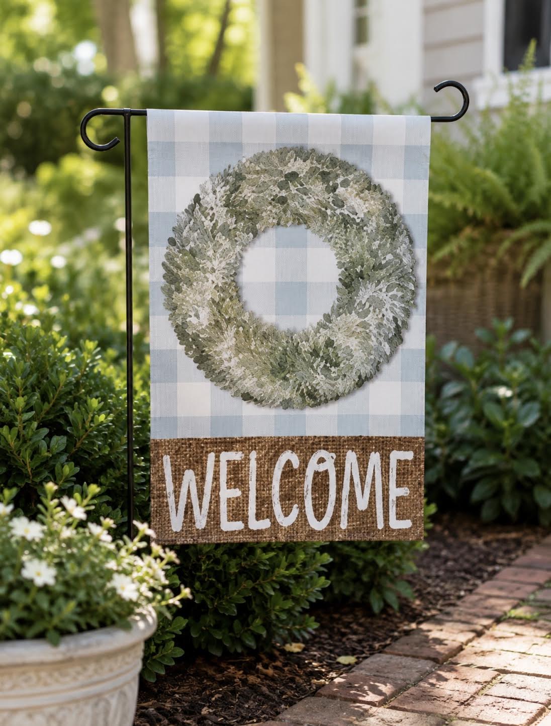 Garden Flag: Welcome Boxwood