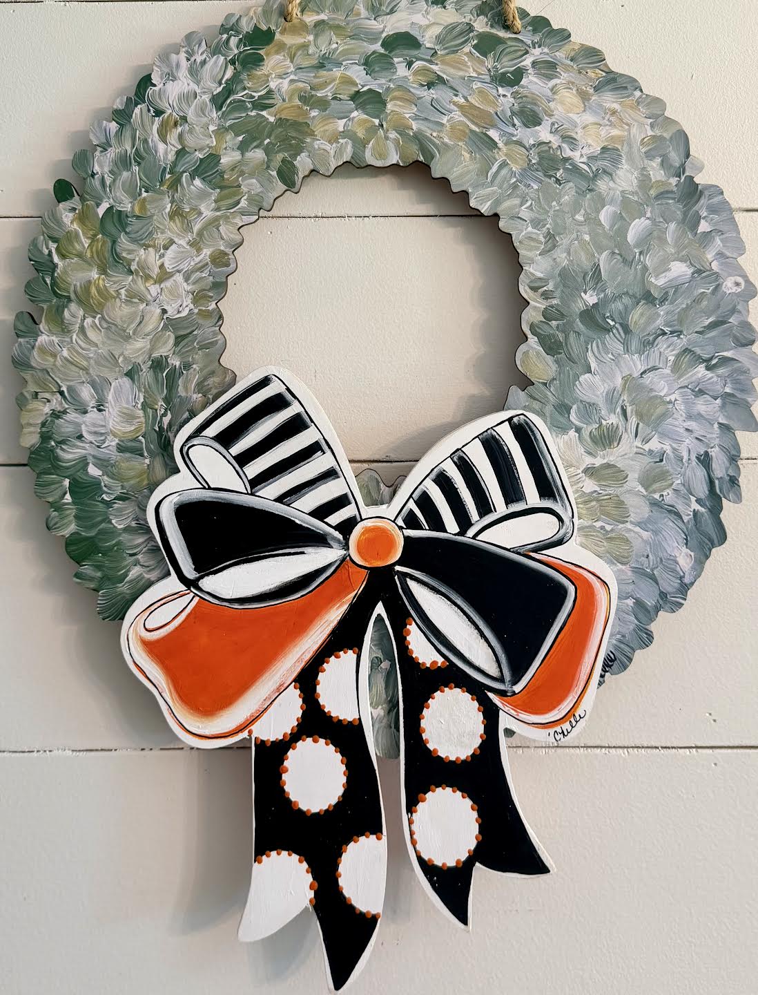 Interchangeable Boxwood Attachment:  Halloween Bow