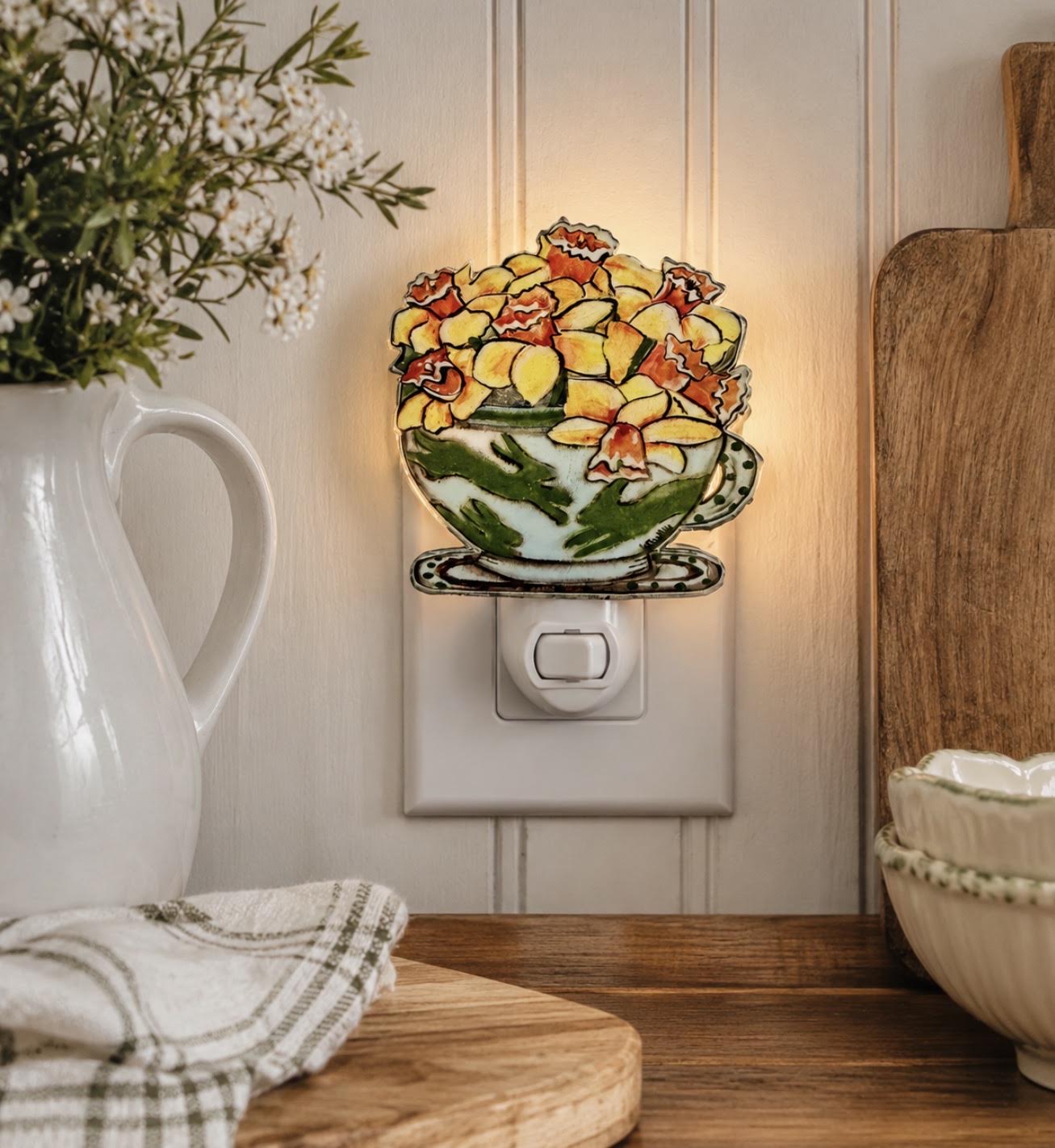 Nightlight: Daffodils