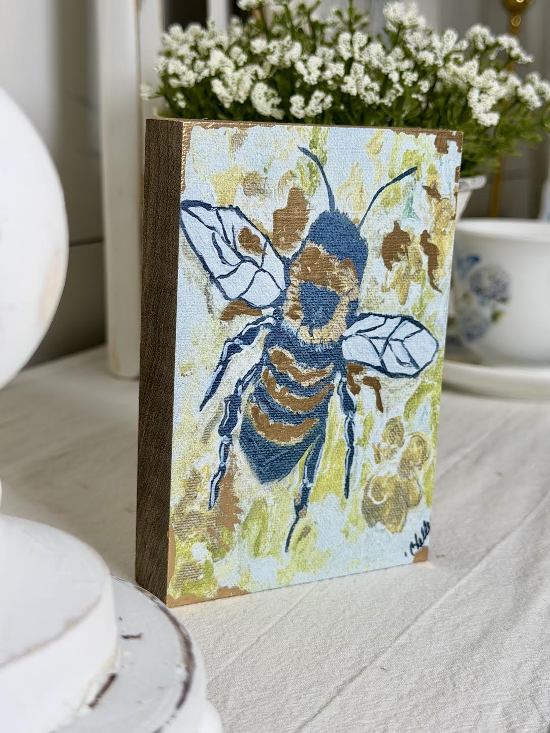Decorative Blocks: Bee