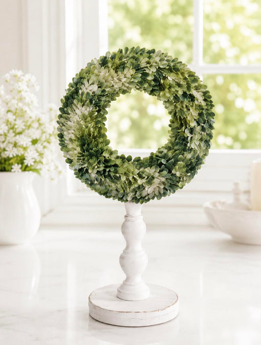 Seasonal & Everyday Toppers: Boxwood Wreath