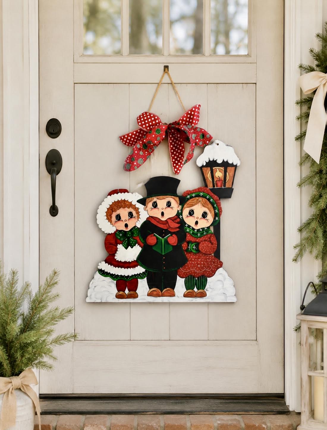 Door Hanger: Christmas, Vintage Carolers, Large