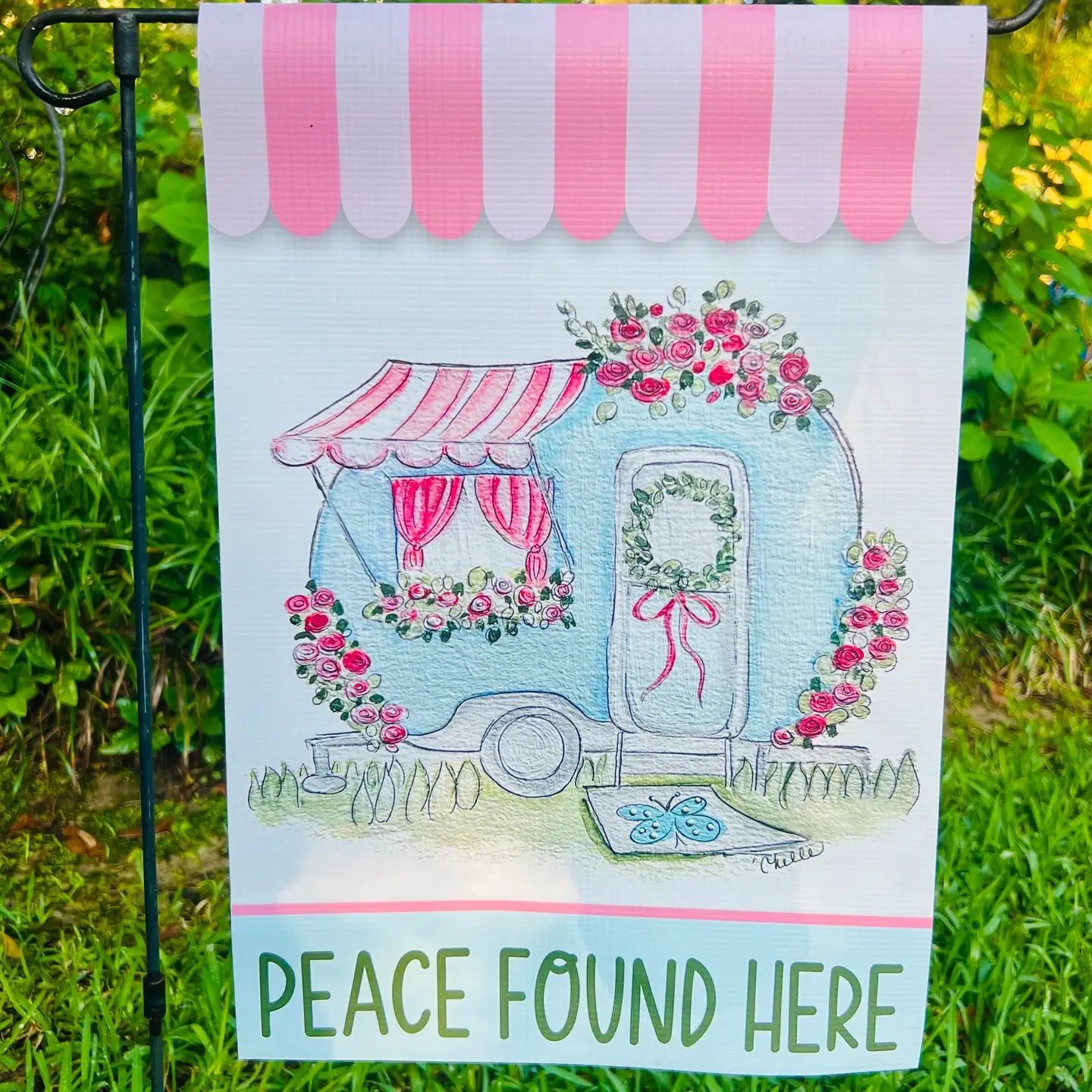 Garden Flag: Peace found Here, Camper