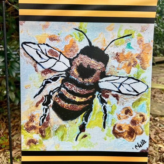 Garden Flag: Bumbles the Bee